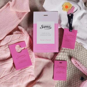 TARJETA AROMATICA SAPHIRUS ROSAS Y NORALI