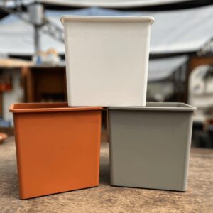 LJ-MACETA CUBO 30 X 30 ARENA